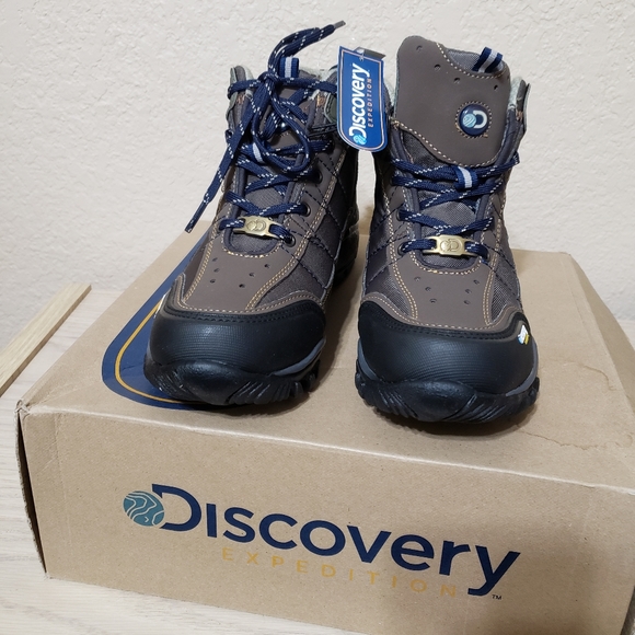 Boots - Picture 2 of 4